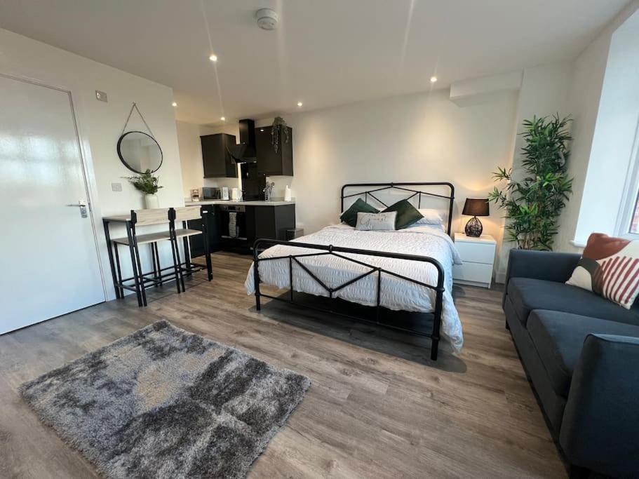 Abbotsbury 1 Bed Studio Opposite Uwe Free Parking Bristol Exterior photo